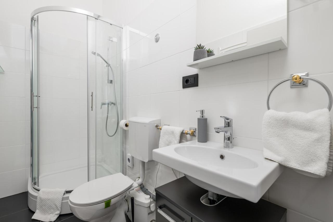 Continentale Apartment Рийека Екстериор снимка