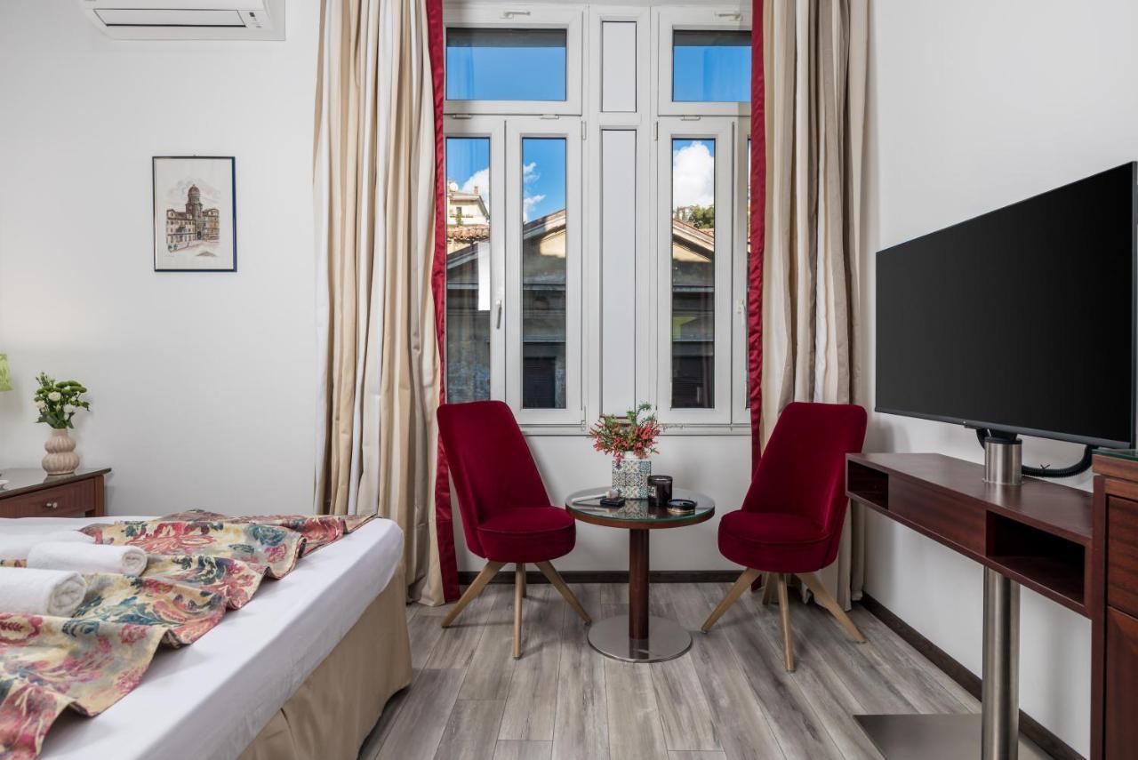 Continentale Apartment Рийека Екстериор снимка